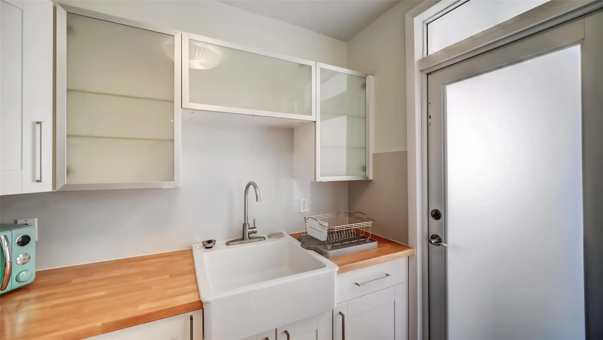 1150 Euclid Ave, #111