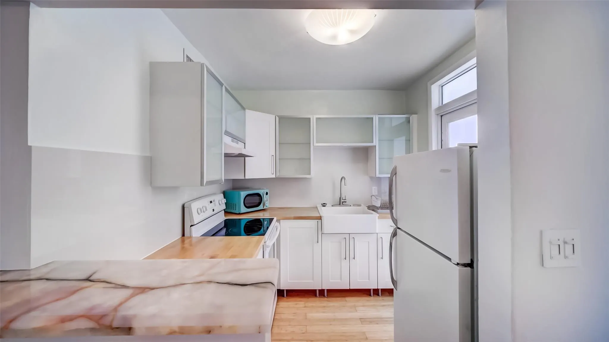 1150 Euclid Ave, #111