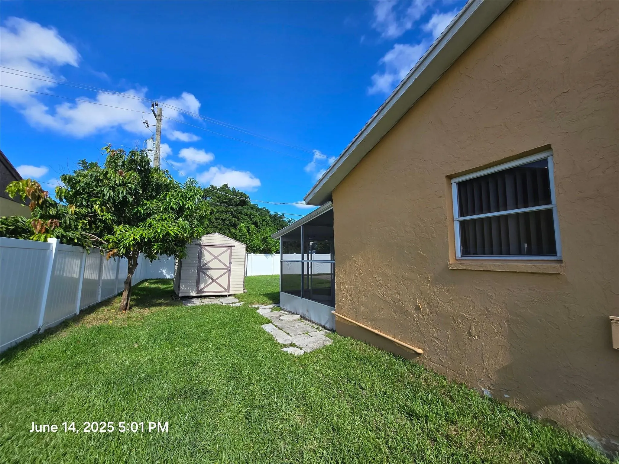 3530 S 55th Ave