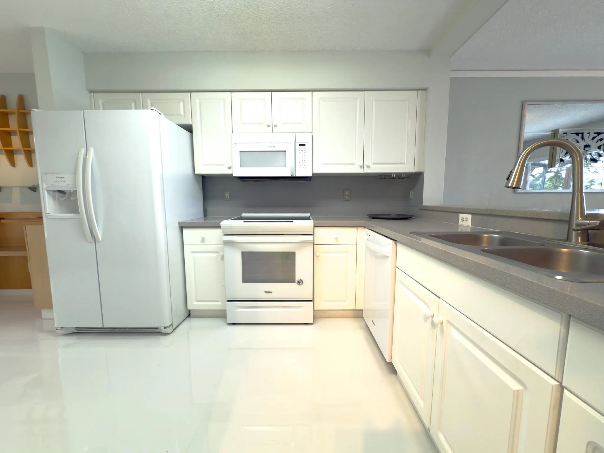 1705 SW 110th Ter