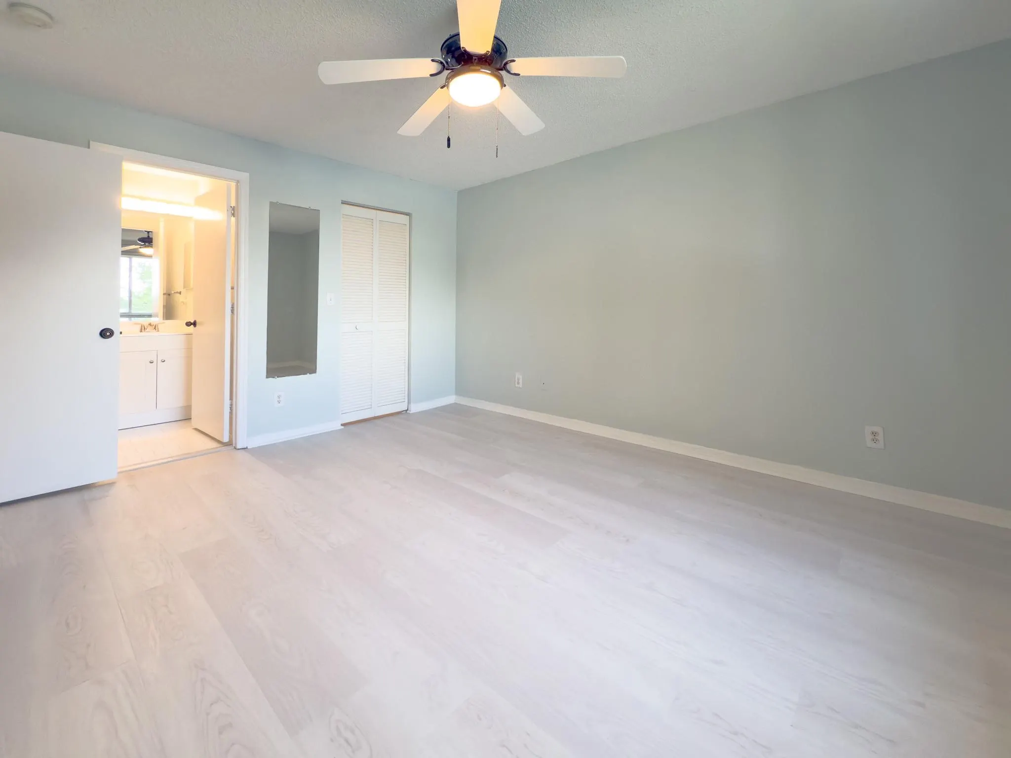 1705 SW 110th Ter