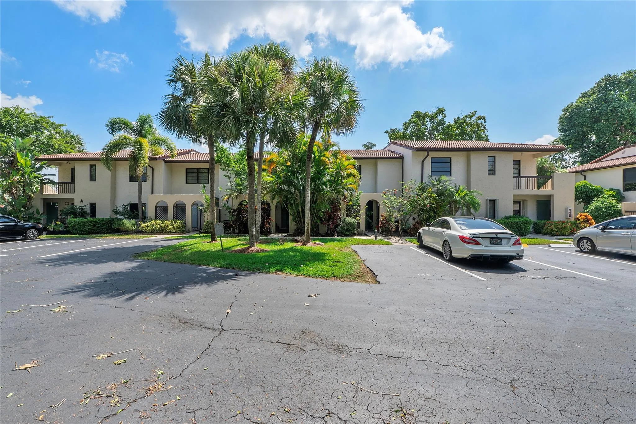 21648 Cypress Rd, #13-G
