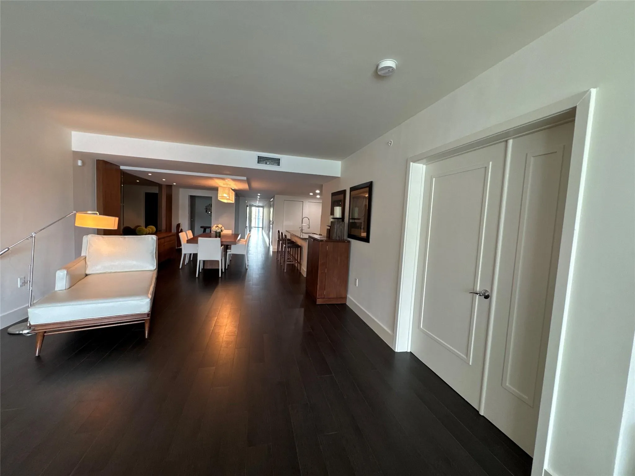 9400 W Bay Harbor Dr, #202