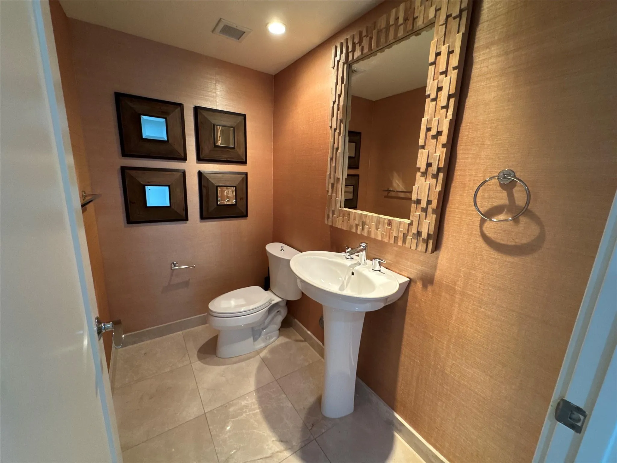 9400 W Bay Harbor Dr, #202