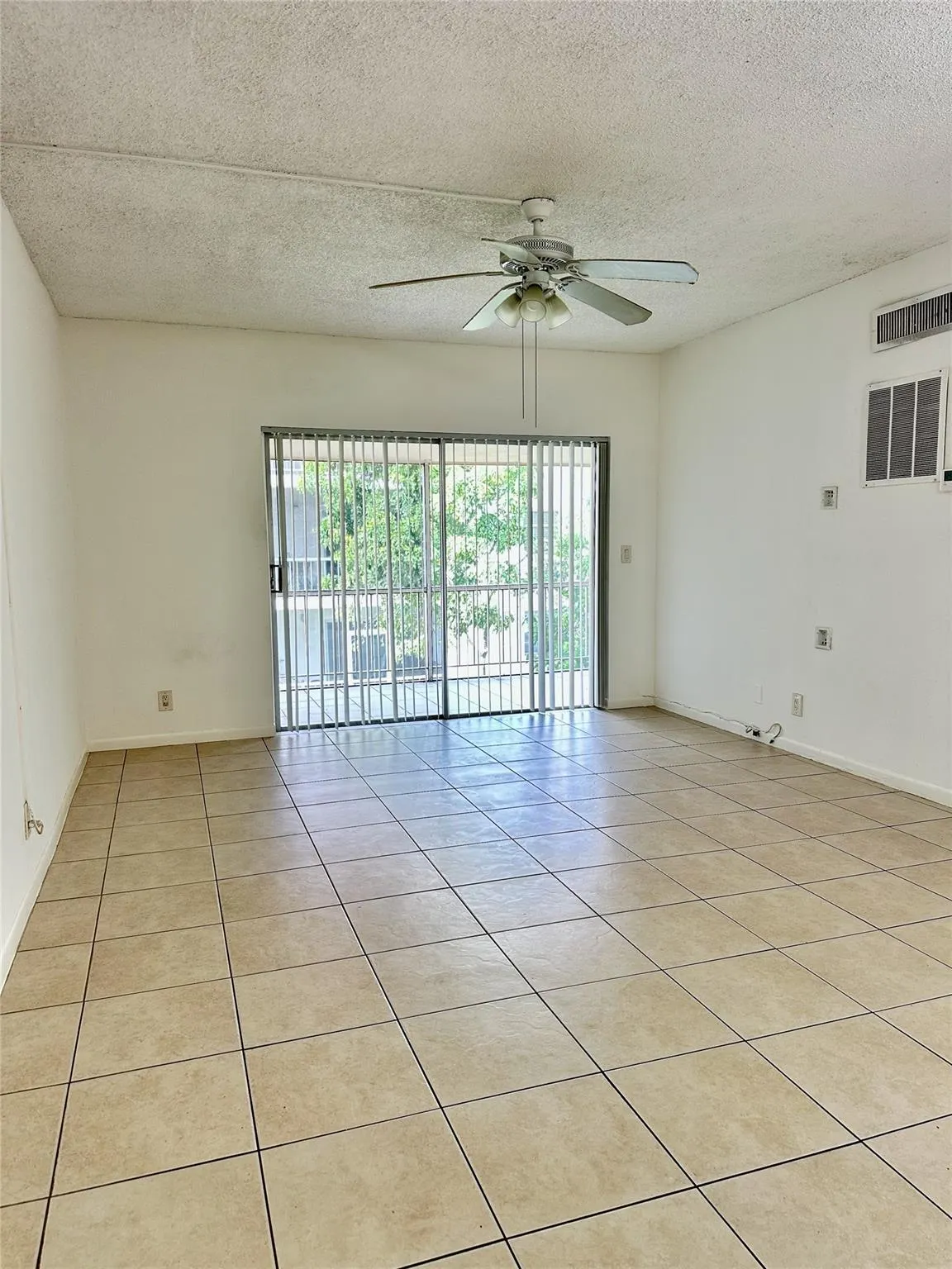640 NW 13th St, #26