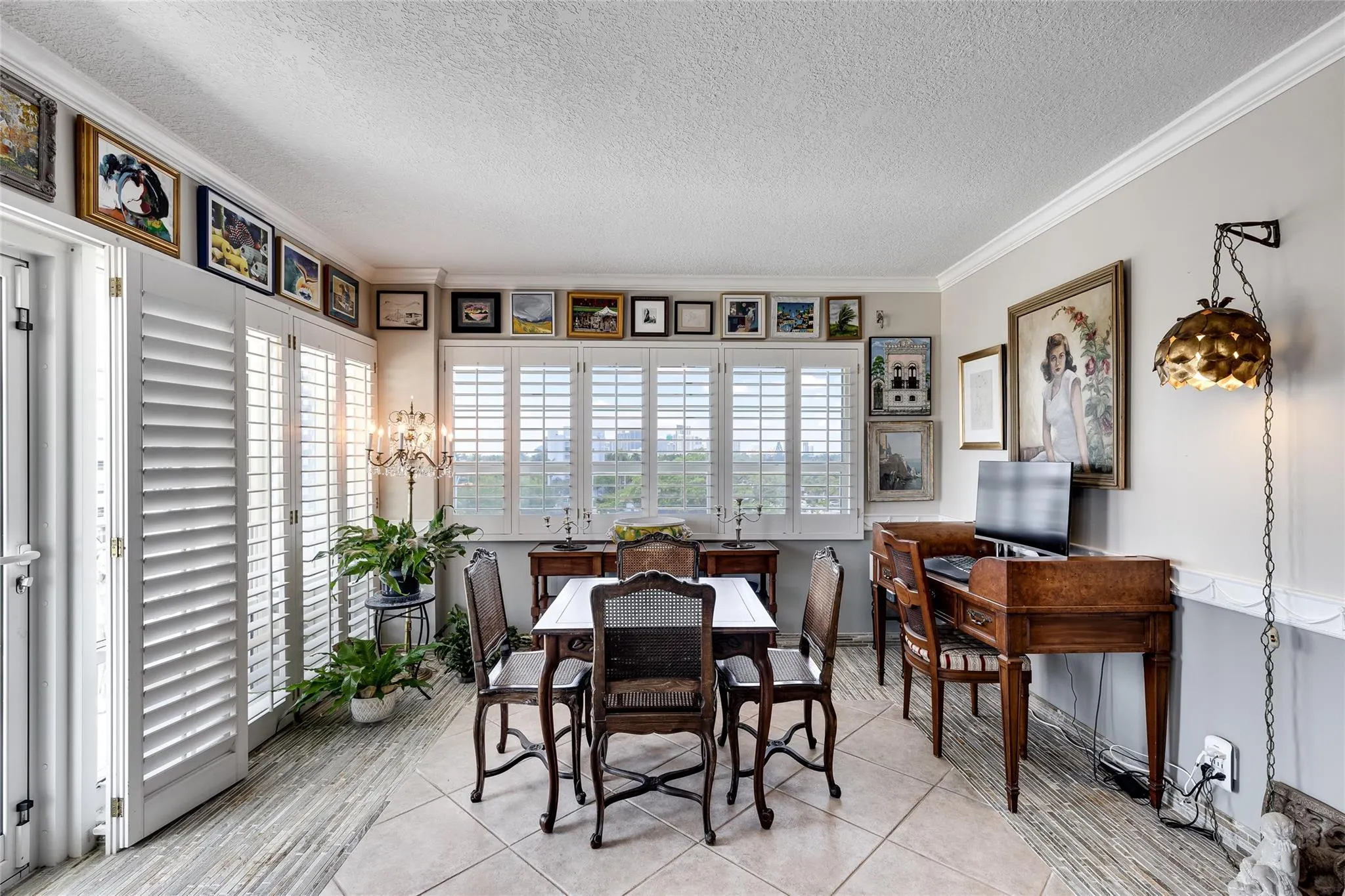 2500 E Las Olas Blvd, #609