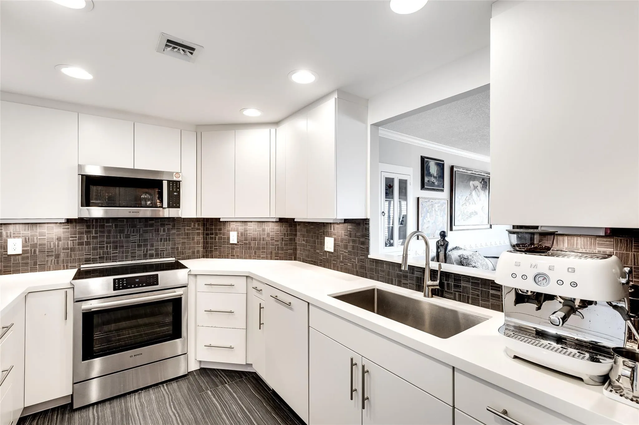 2500 E Las Olas Blvd, #609