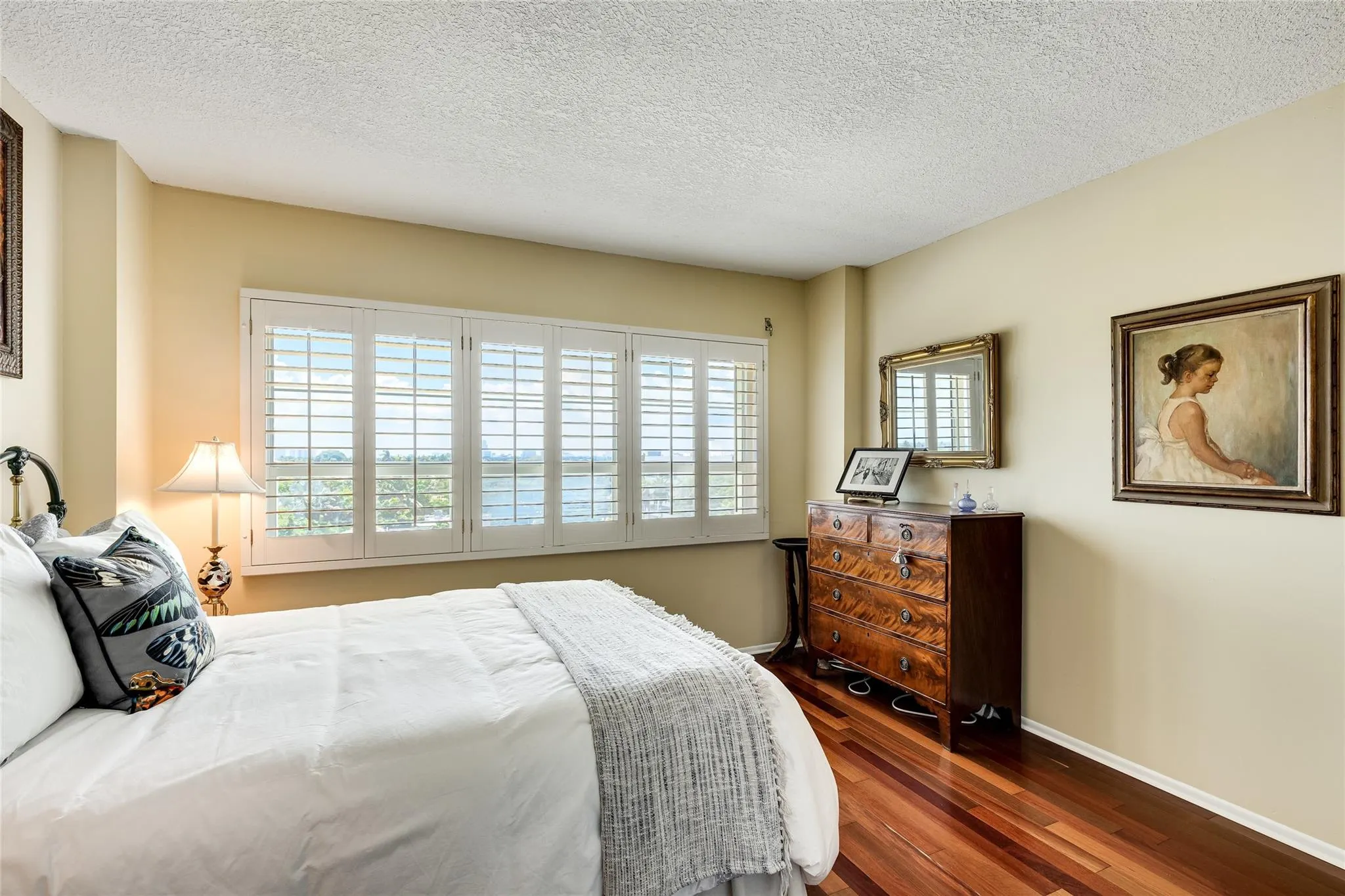 2500 E Las Olas Blvd, #609