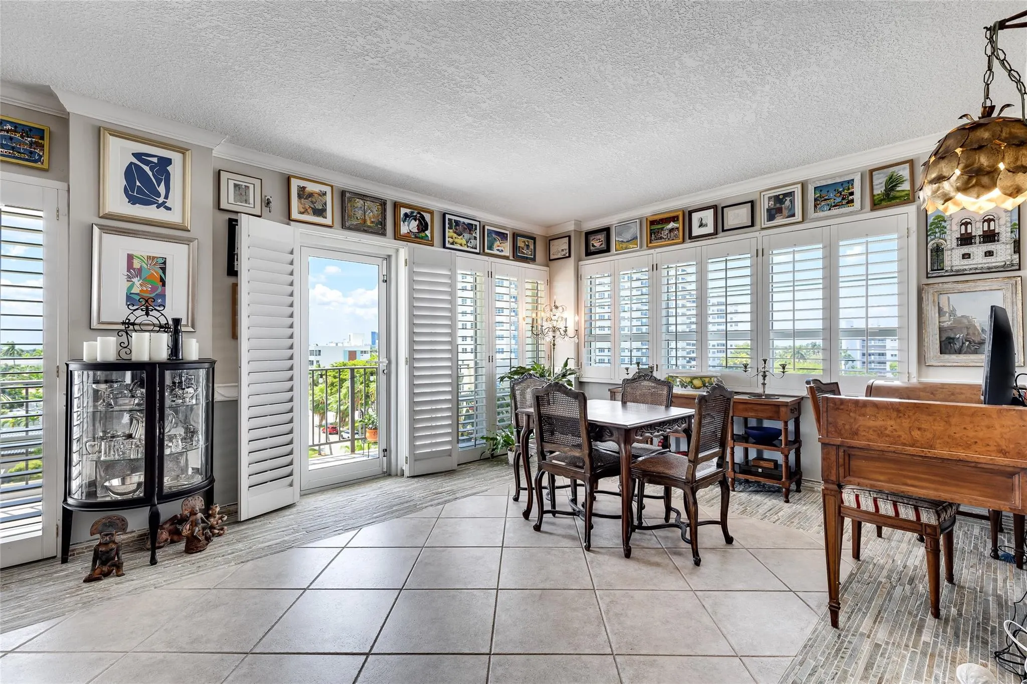 2500 E Las Olas Blvd, #609