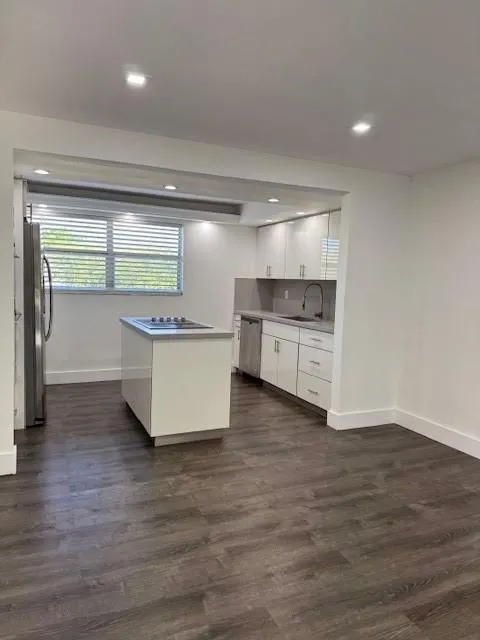 7100 Nova Dr, #205A