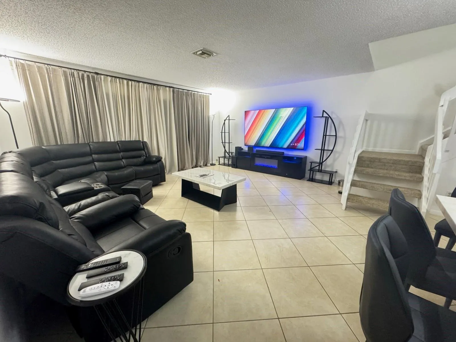 4360 Carambola Cir N.
