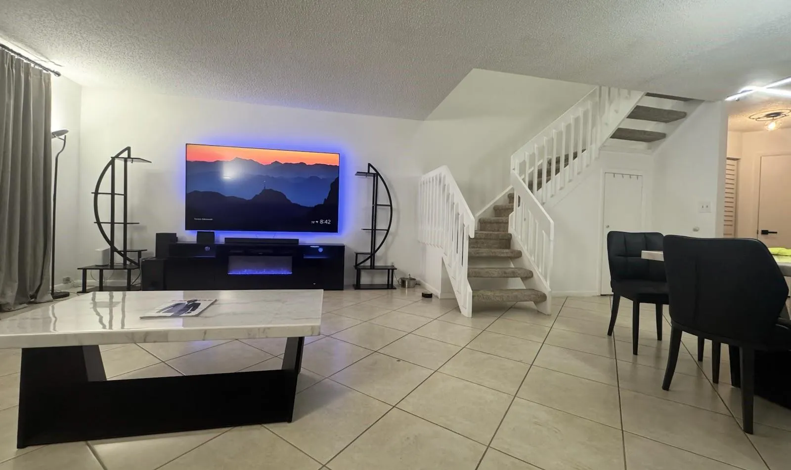 4360 Carambola Cir N.
