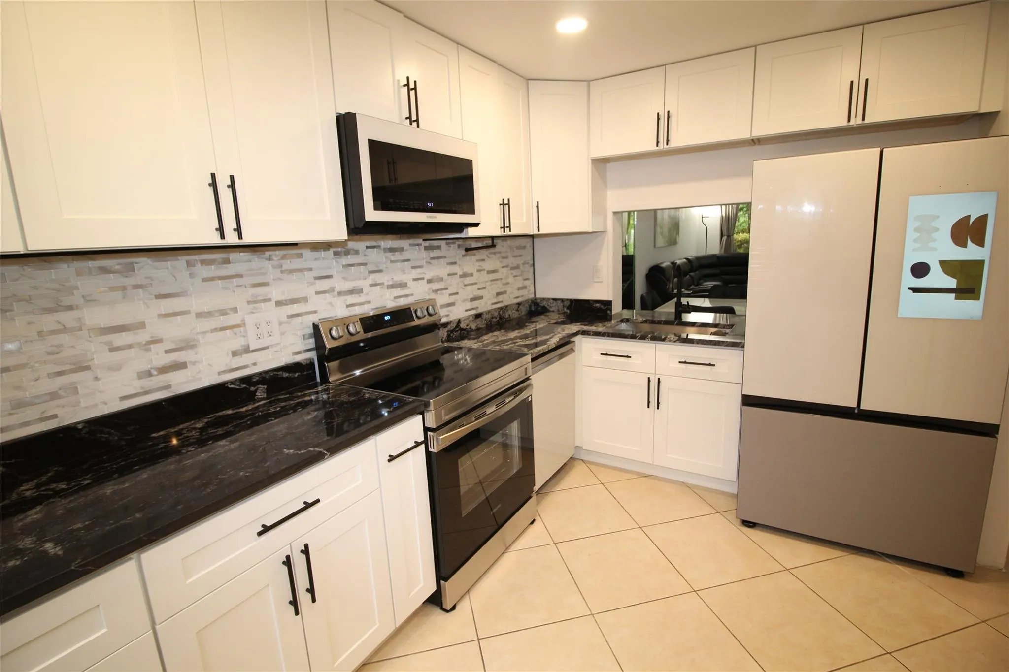 4360 Carambola Cir