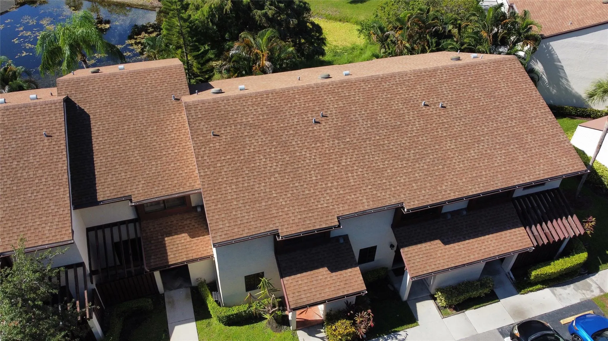 4360 Carambola Cir N.