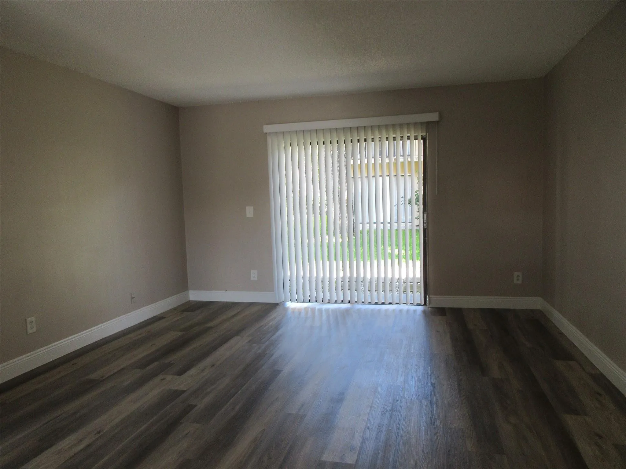 11515 NW 44th St, #11515