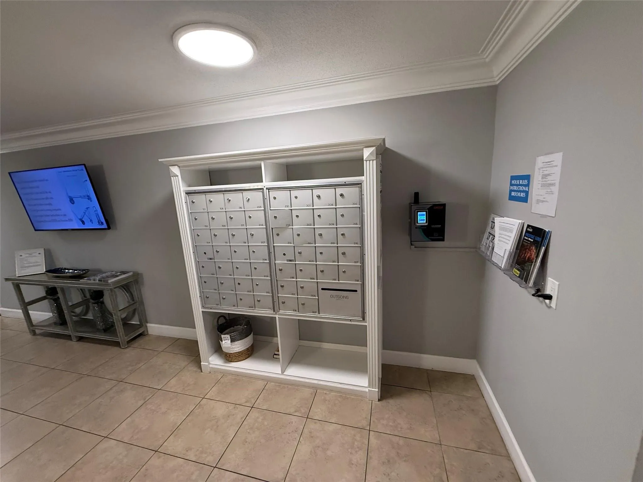 1439 S Ocean Blvd, #202