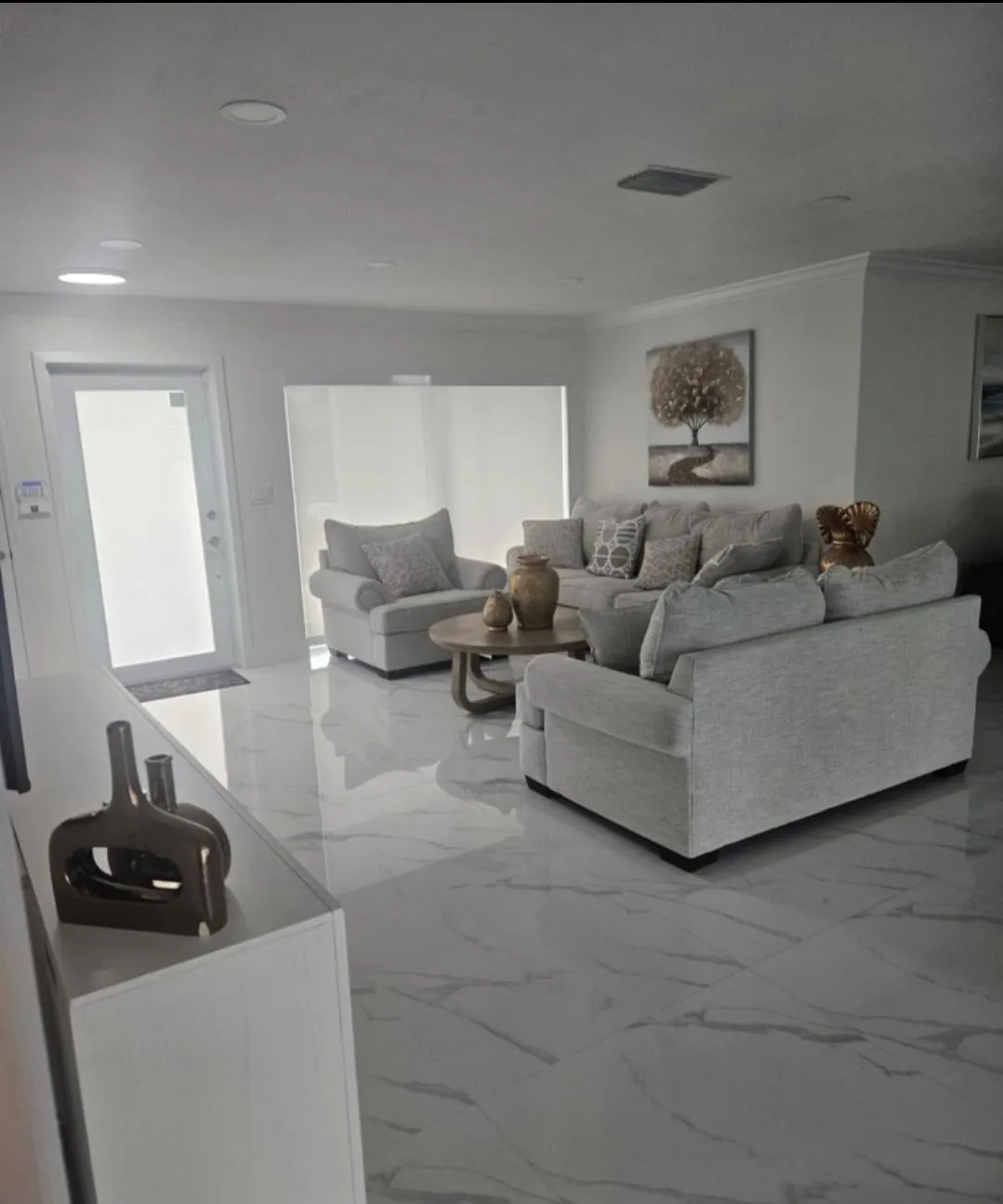 9050 NW 24 COURT