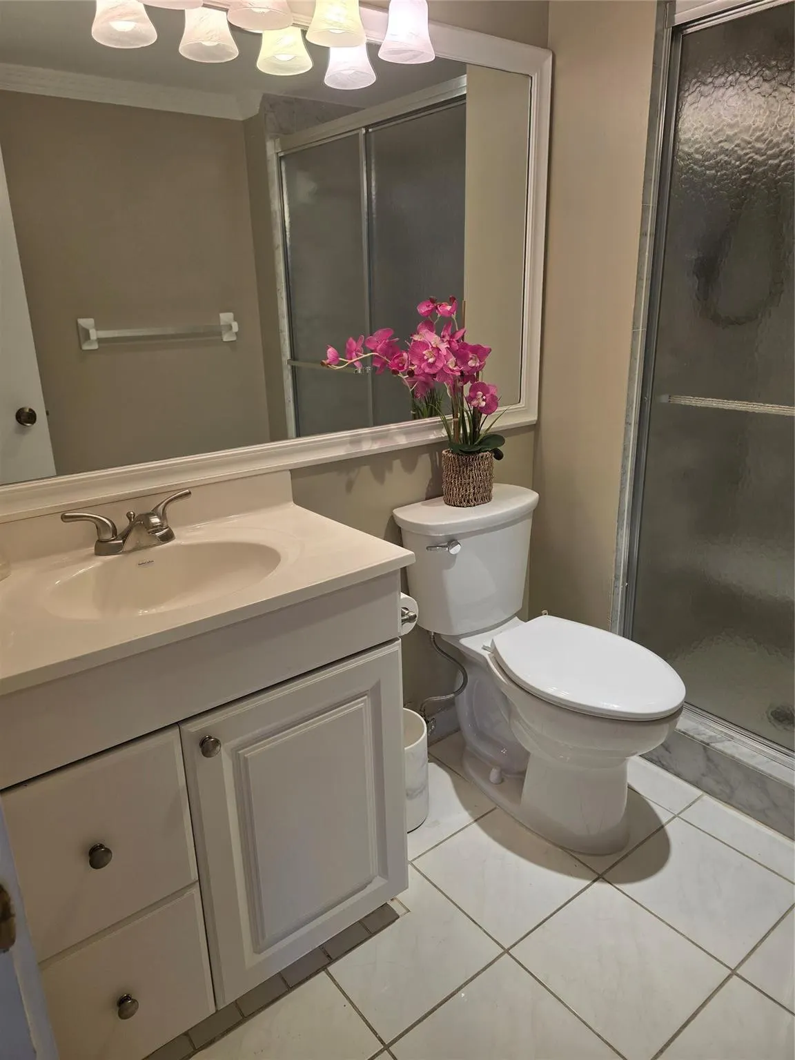 1401 N Riverside Dr, #1007