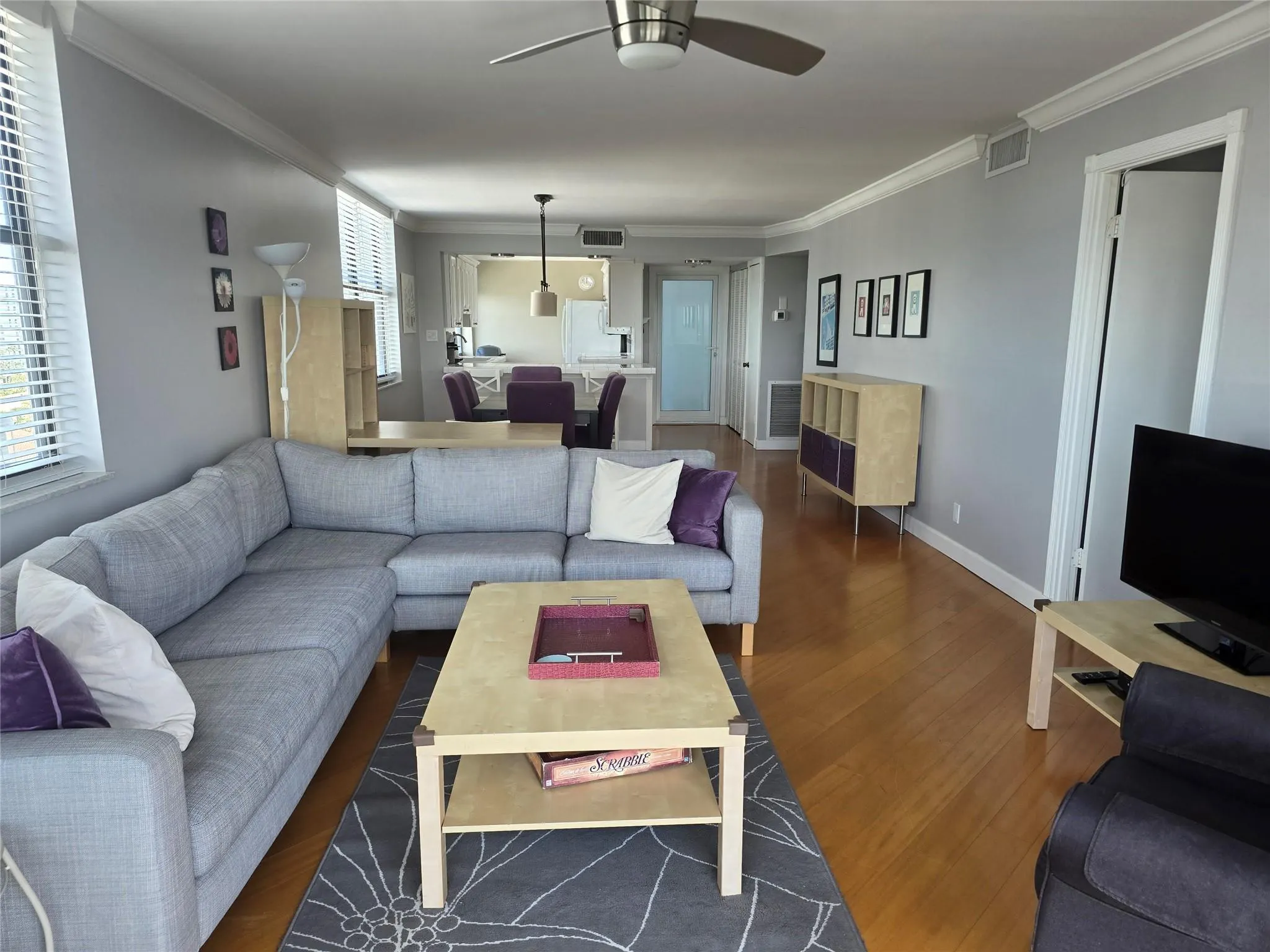 1401 N Riverside Dr, #1007