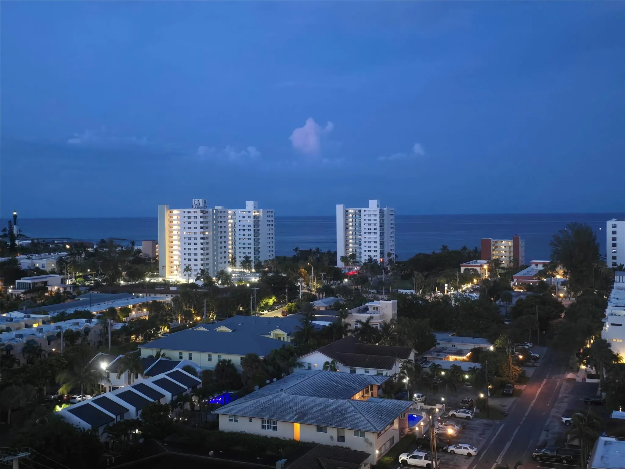 1401 N Riverside Dr, #1007