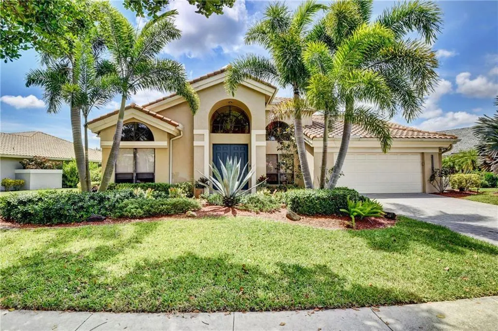 2700 NW 49th St