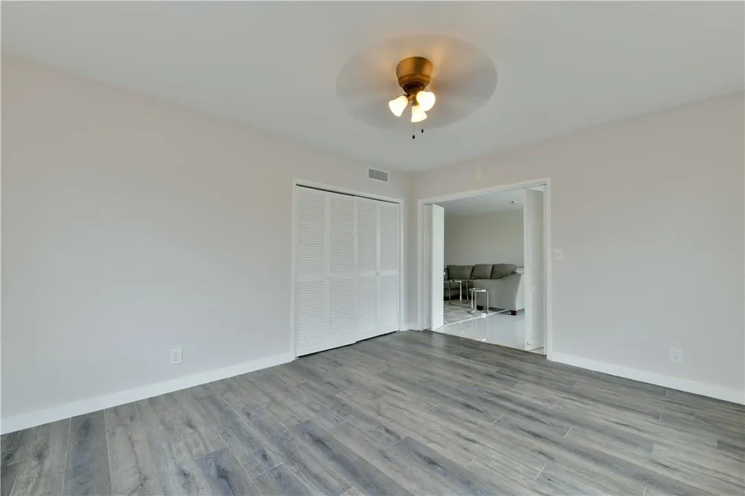 2751 N Palm Aire Drive, #501
