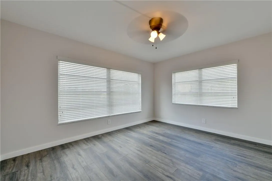 2751 N Palm Aire Drive, #501