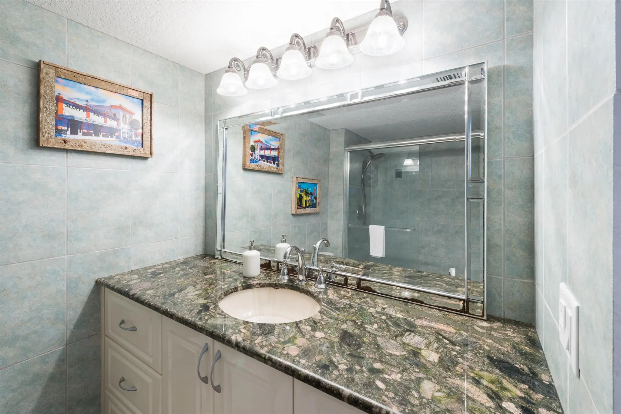 101 Briny Ave, #810
