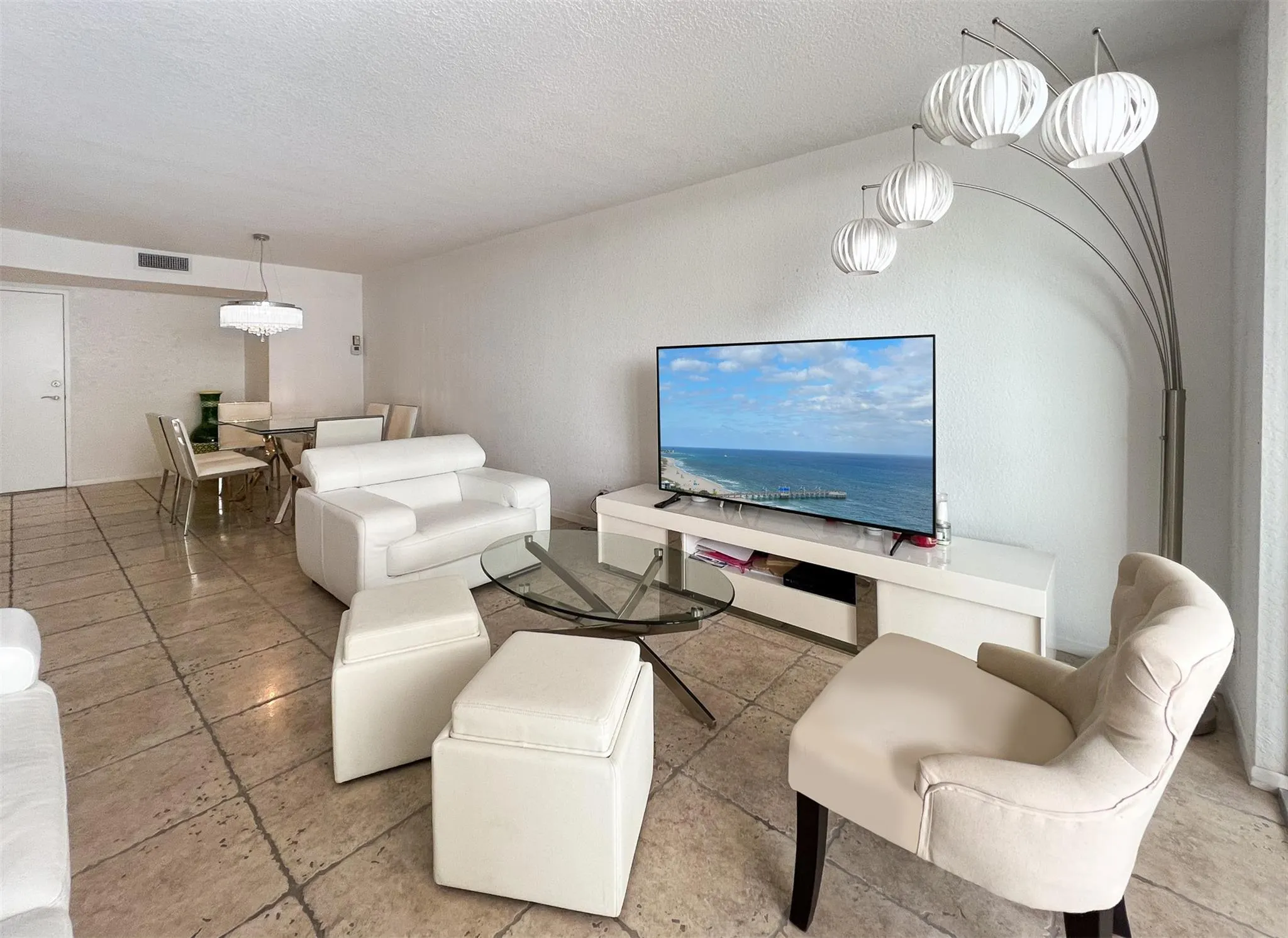 101 Briny Ave, #810
