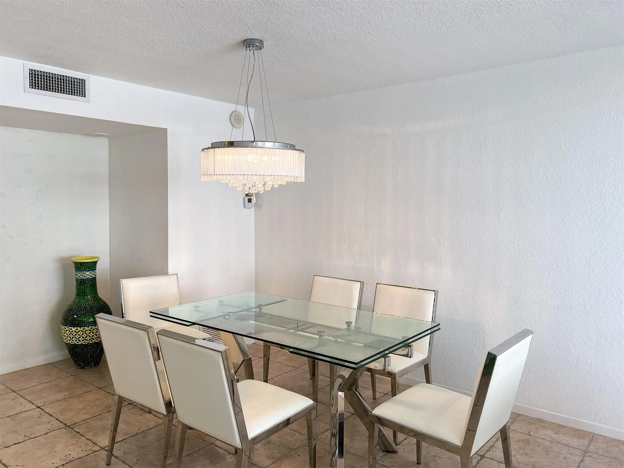 101 Briny Ave, #810