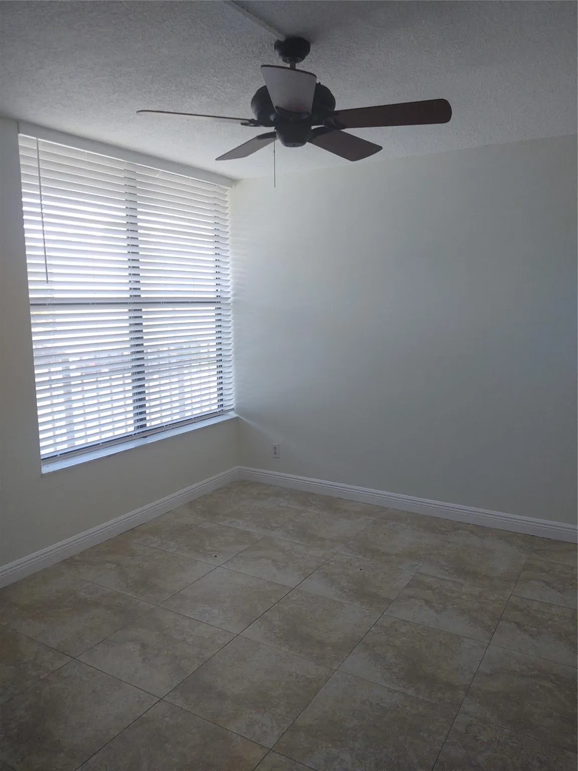9 Royal Palm Way, #201