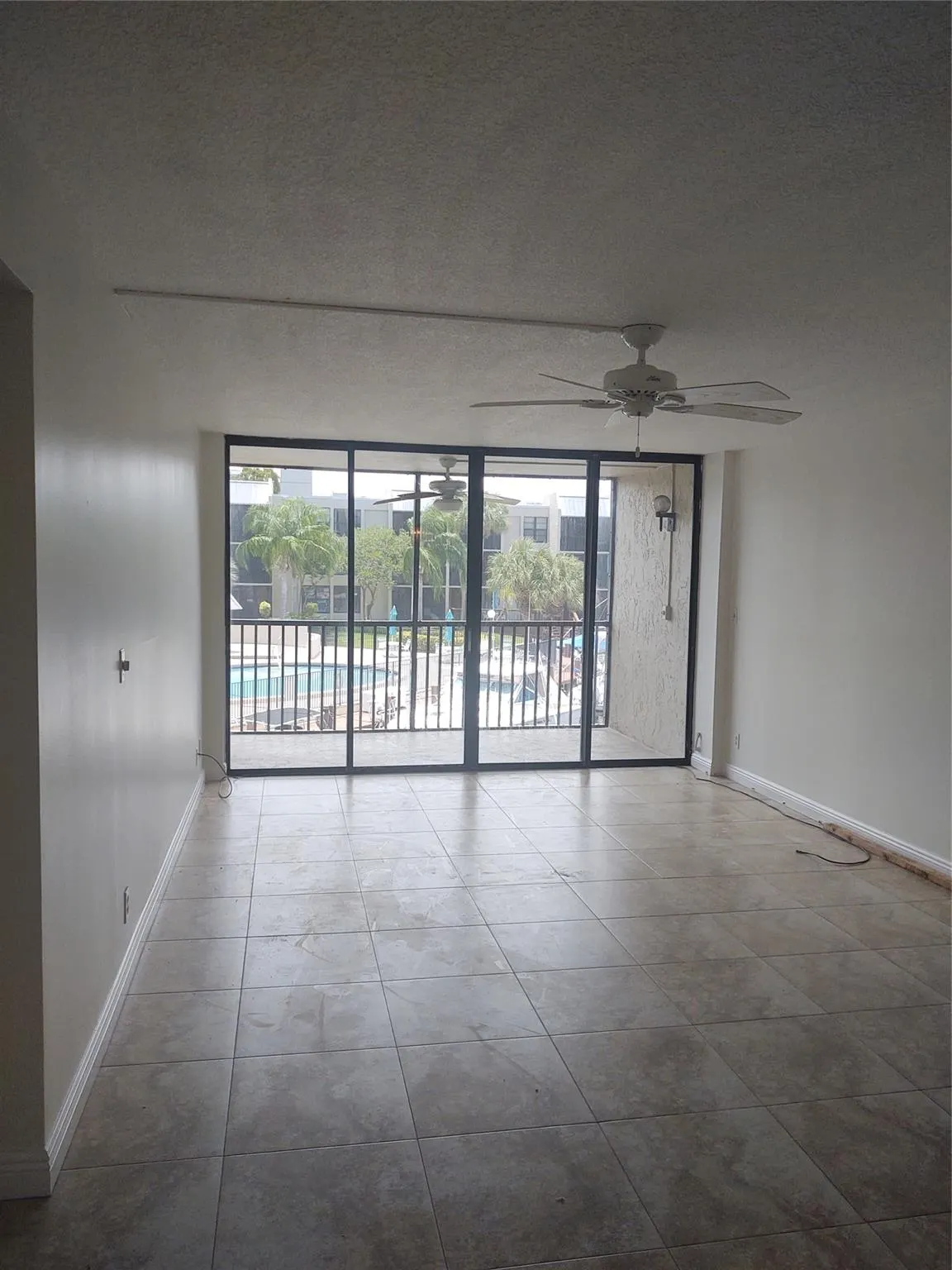 9 Royal Palm Way, #201