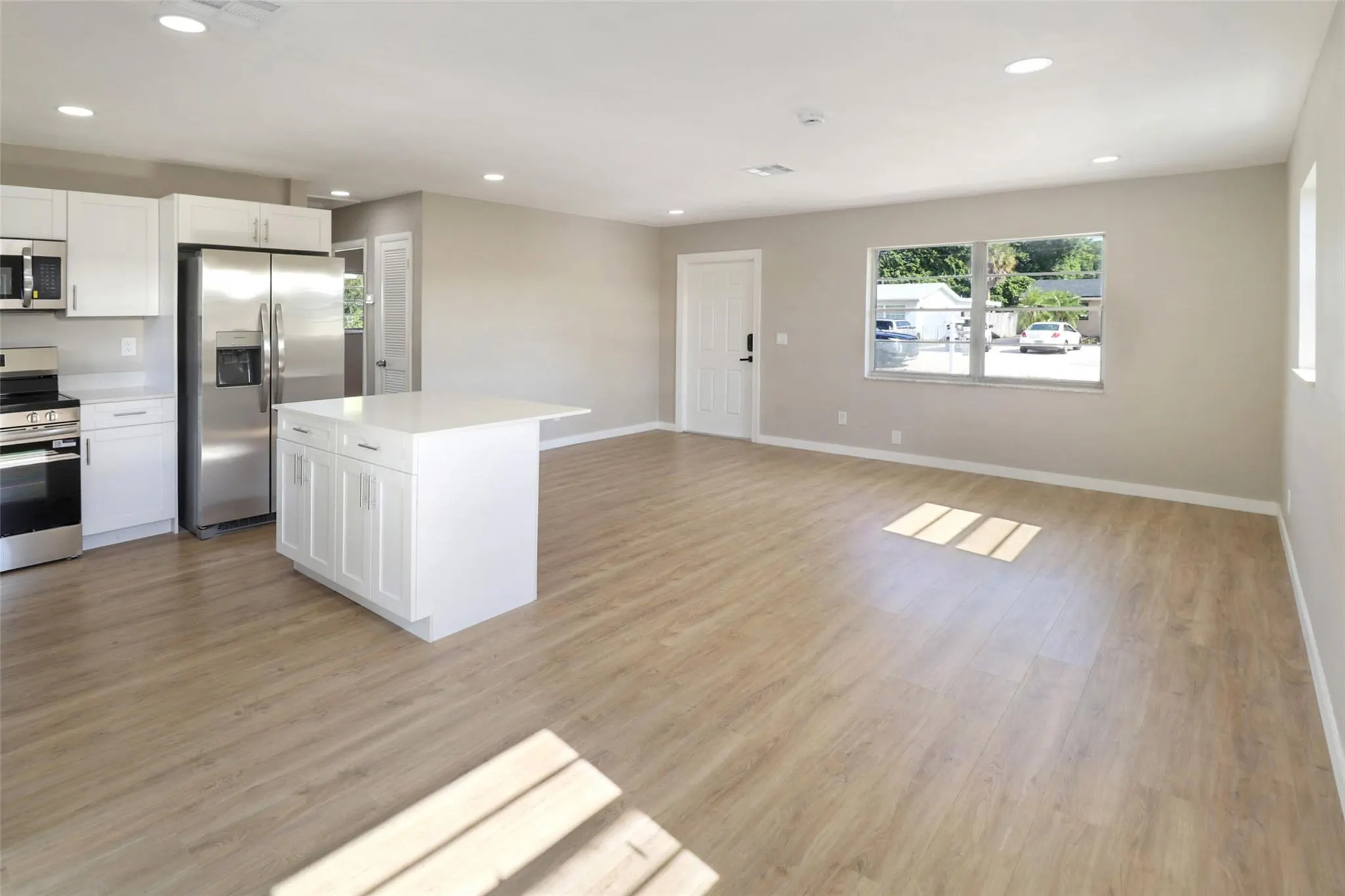 5654 Papaya Rd