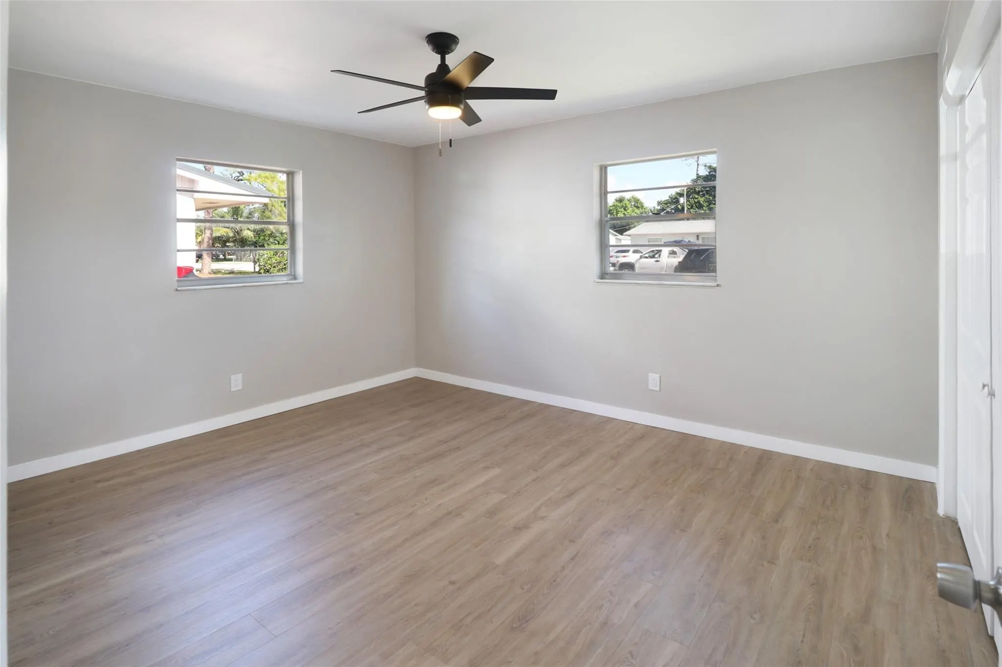 5654 Papaya Rd