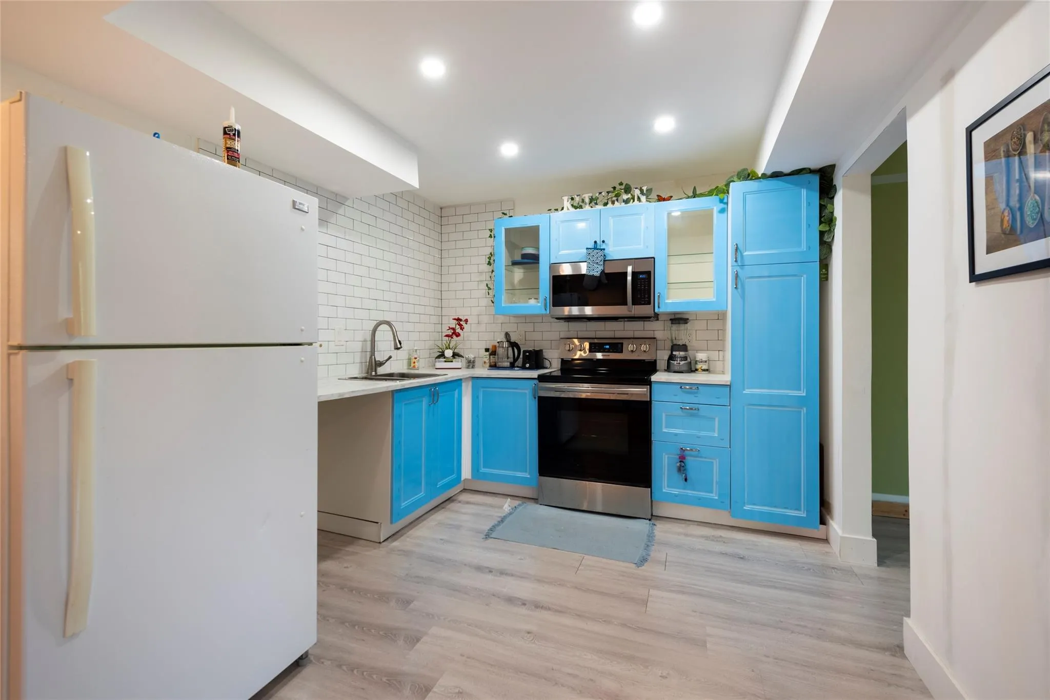 8401 W Sample Rd, #21