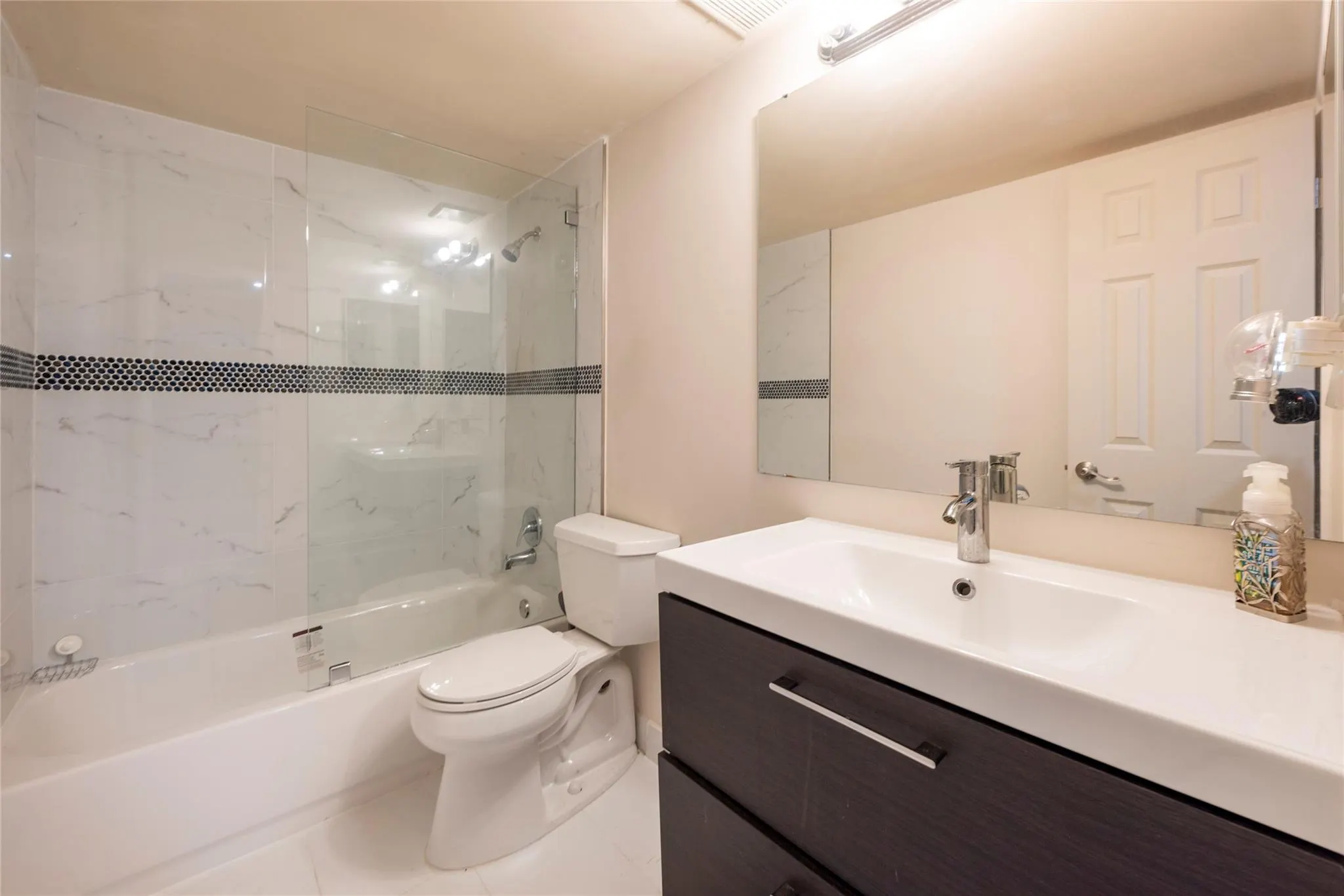 8401 W Sample Rd, #21