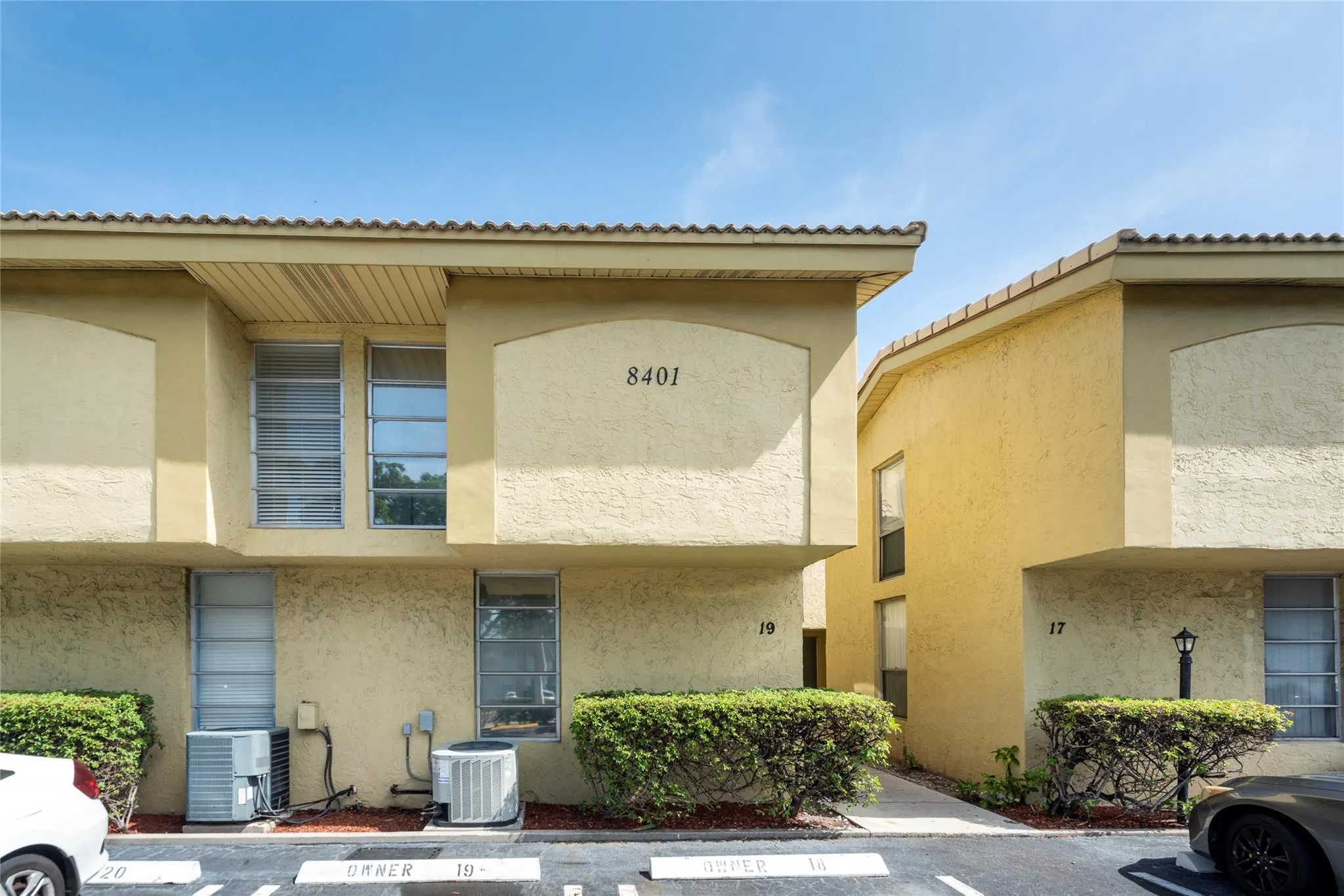 8401 W Sample Rd, #21
