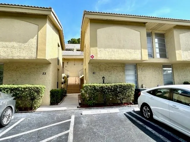 8401 W Sample Rd, #21