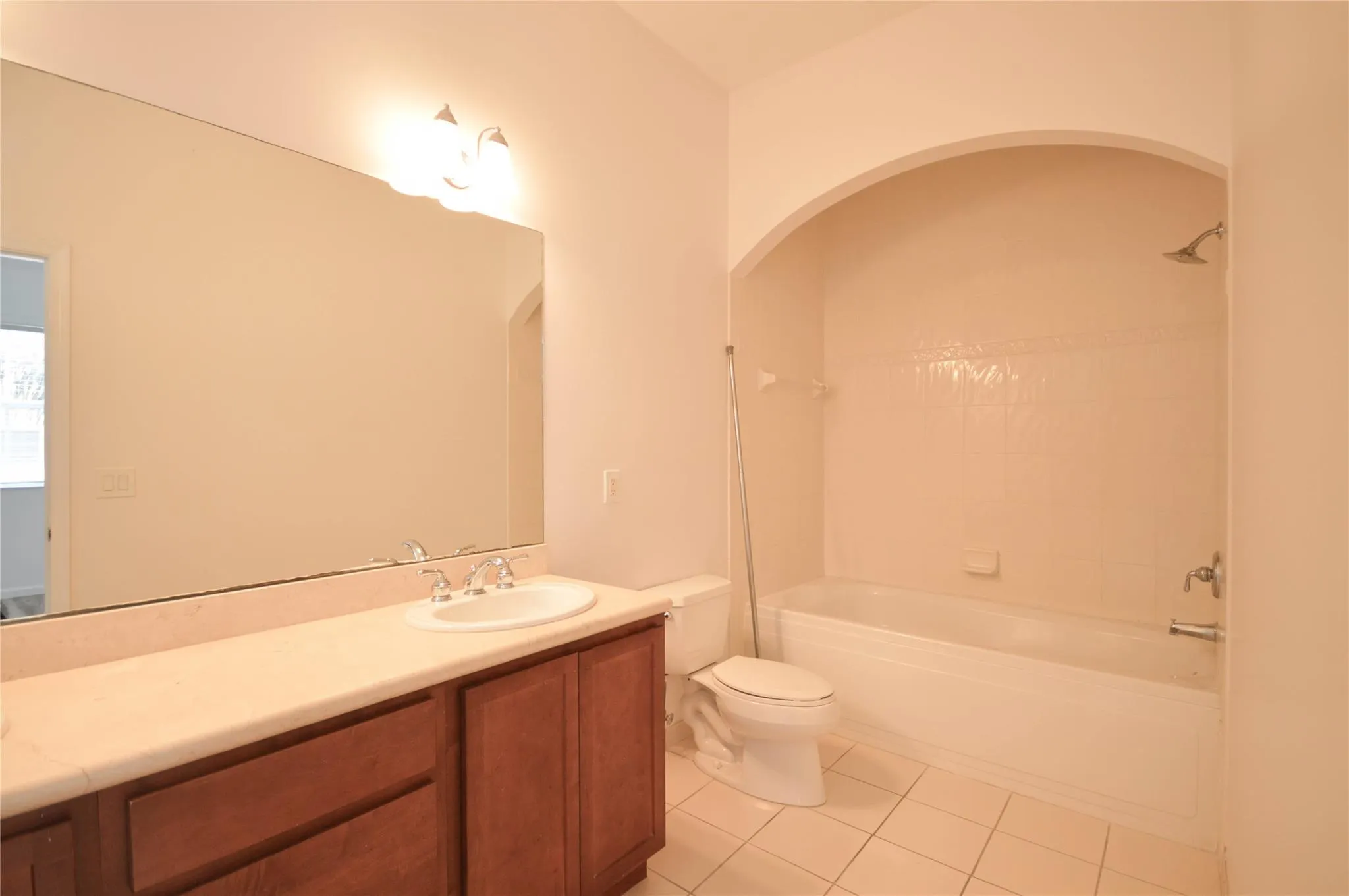 535 SW 18th Ave, #32