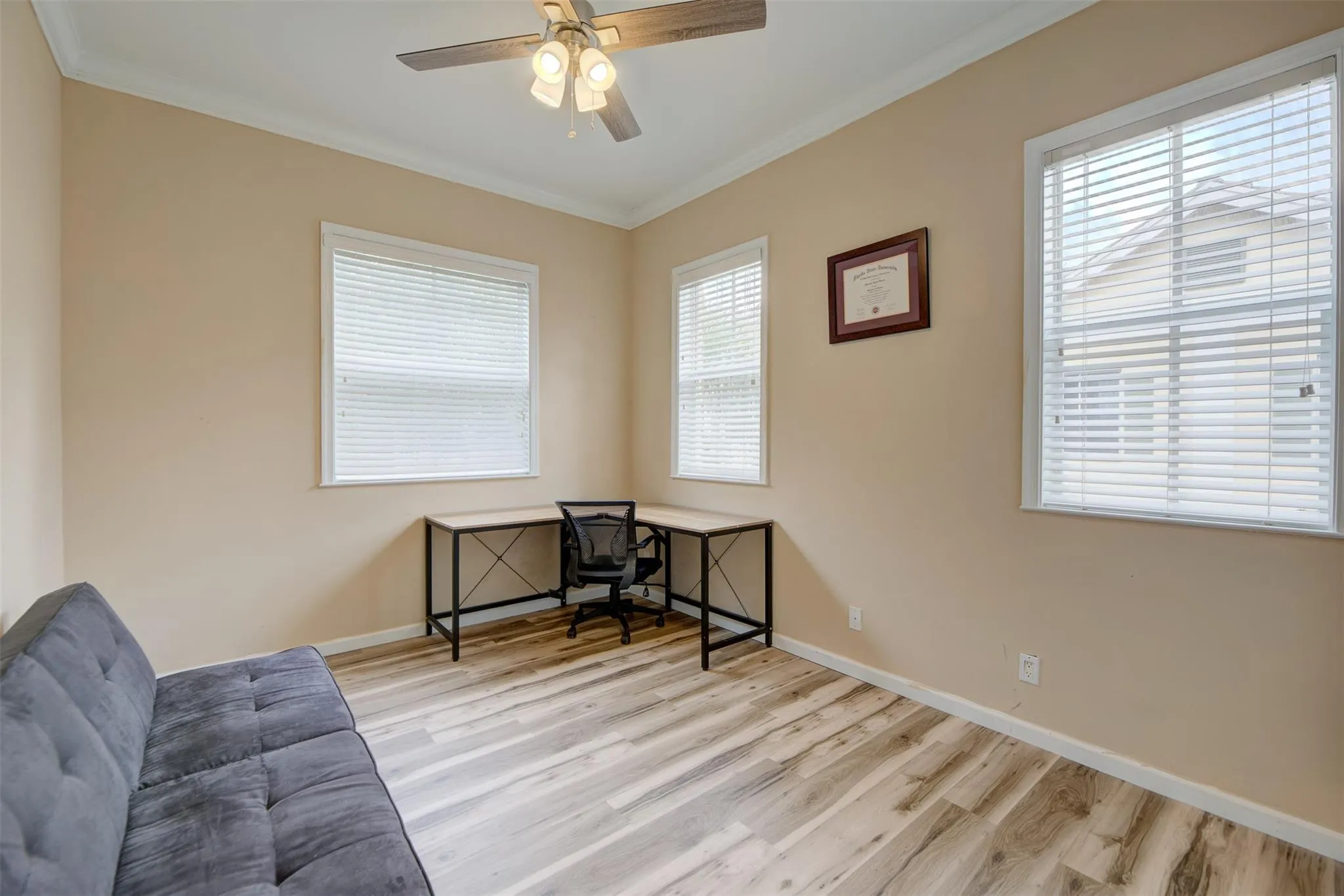 535 SW 18th Ave, #32