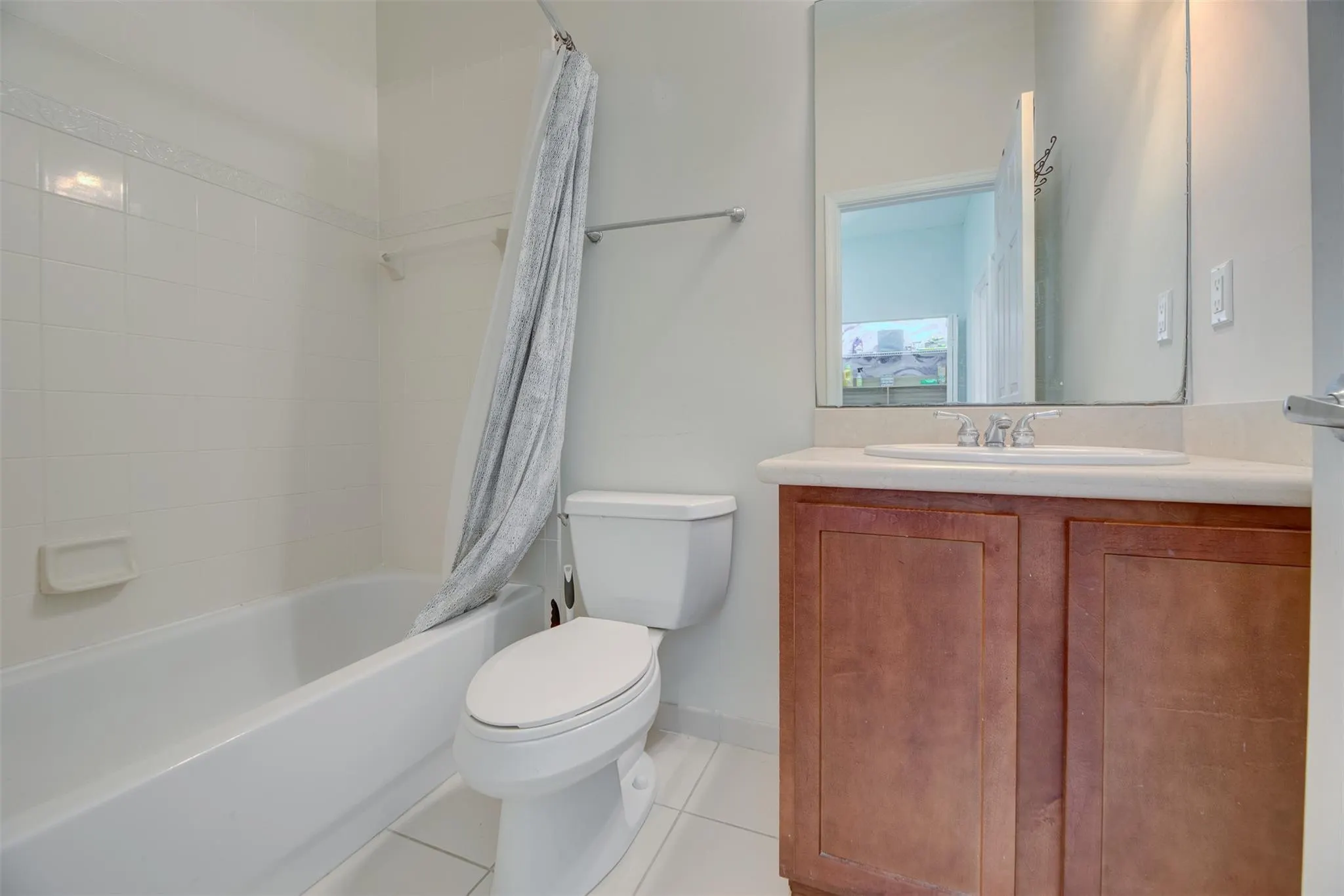 535 SW 18th Ave, #32