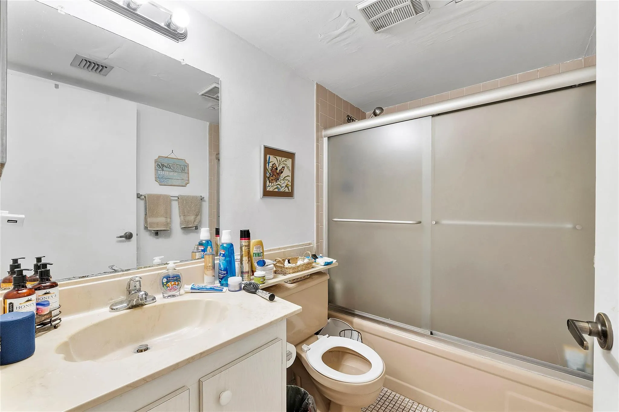7664 NW 18th St, #302