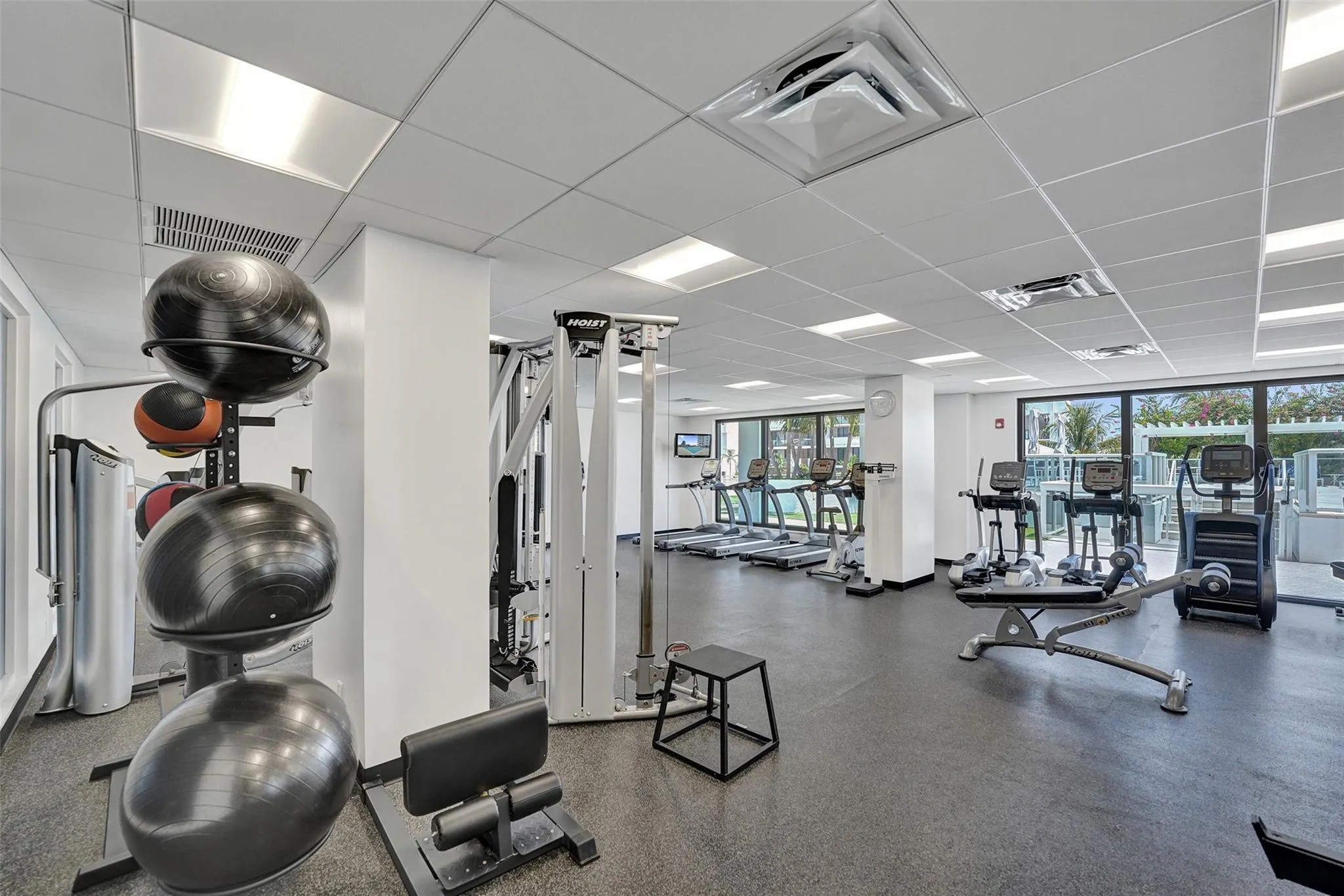 3015 N Ocean Blvd., #15C