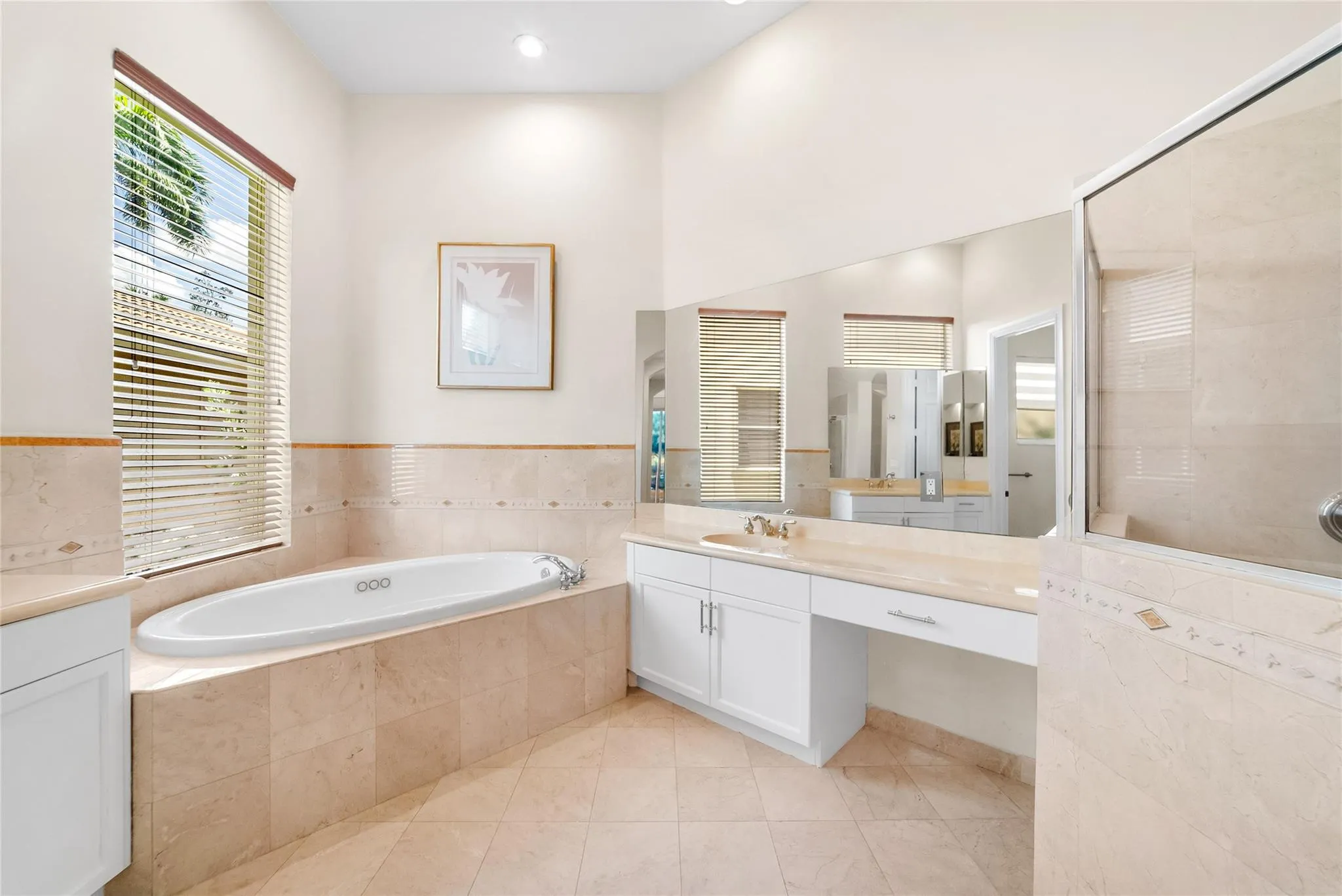 7627 NW 127th Mnr