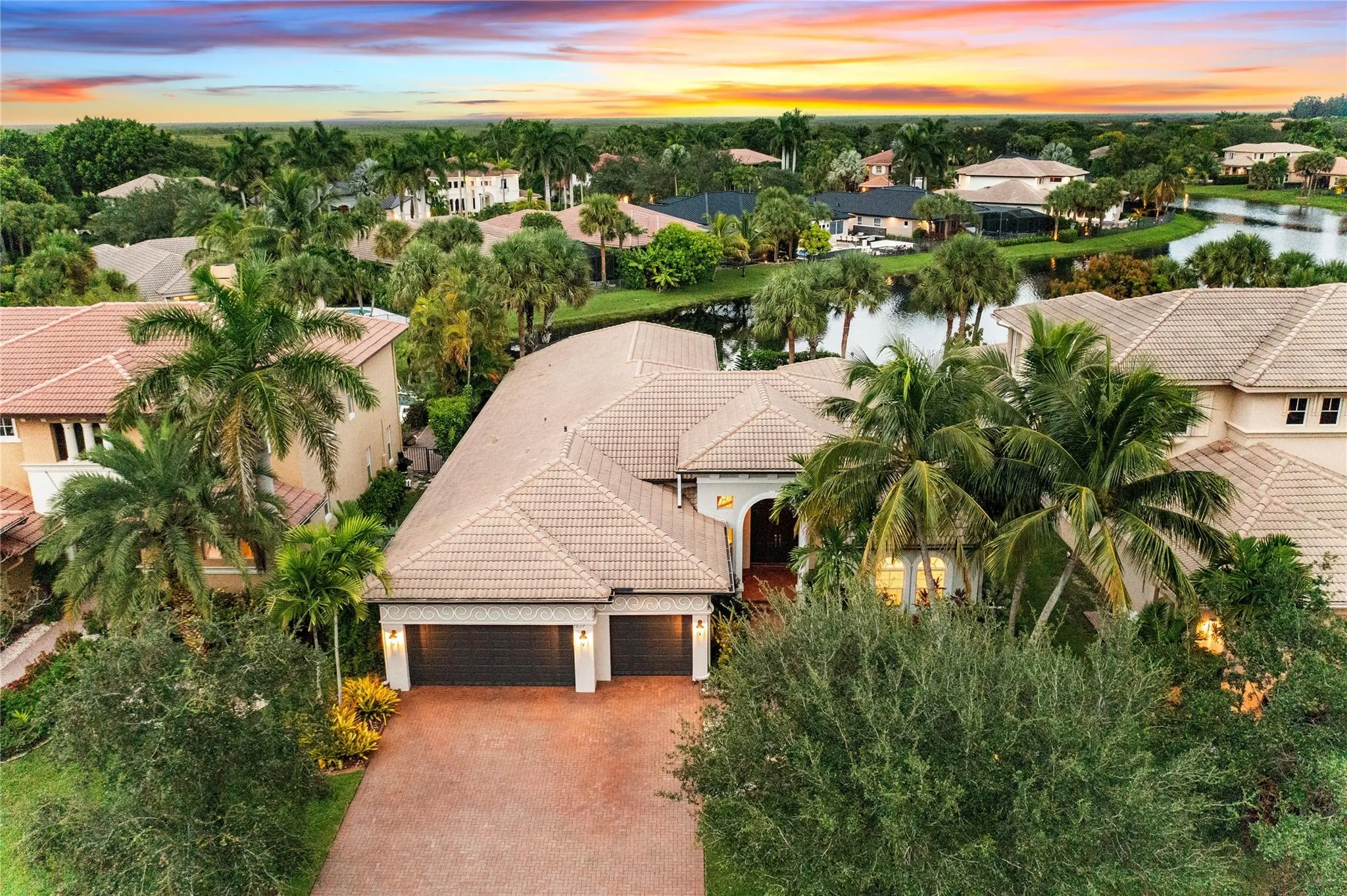 7627 NW 127th Mnr