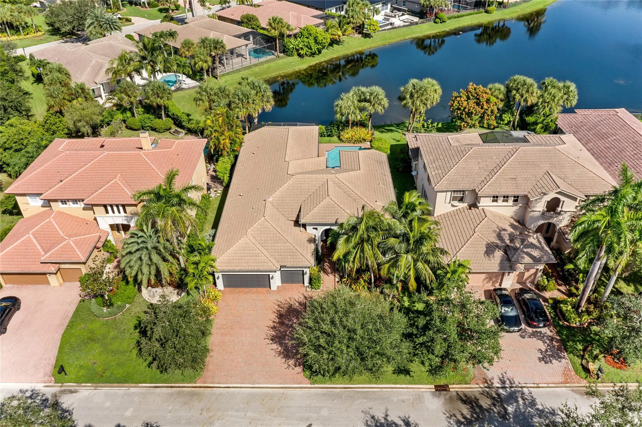 7627 NW 127th Mnr