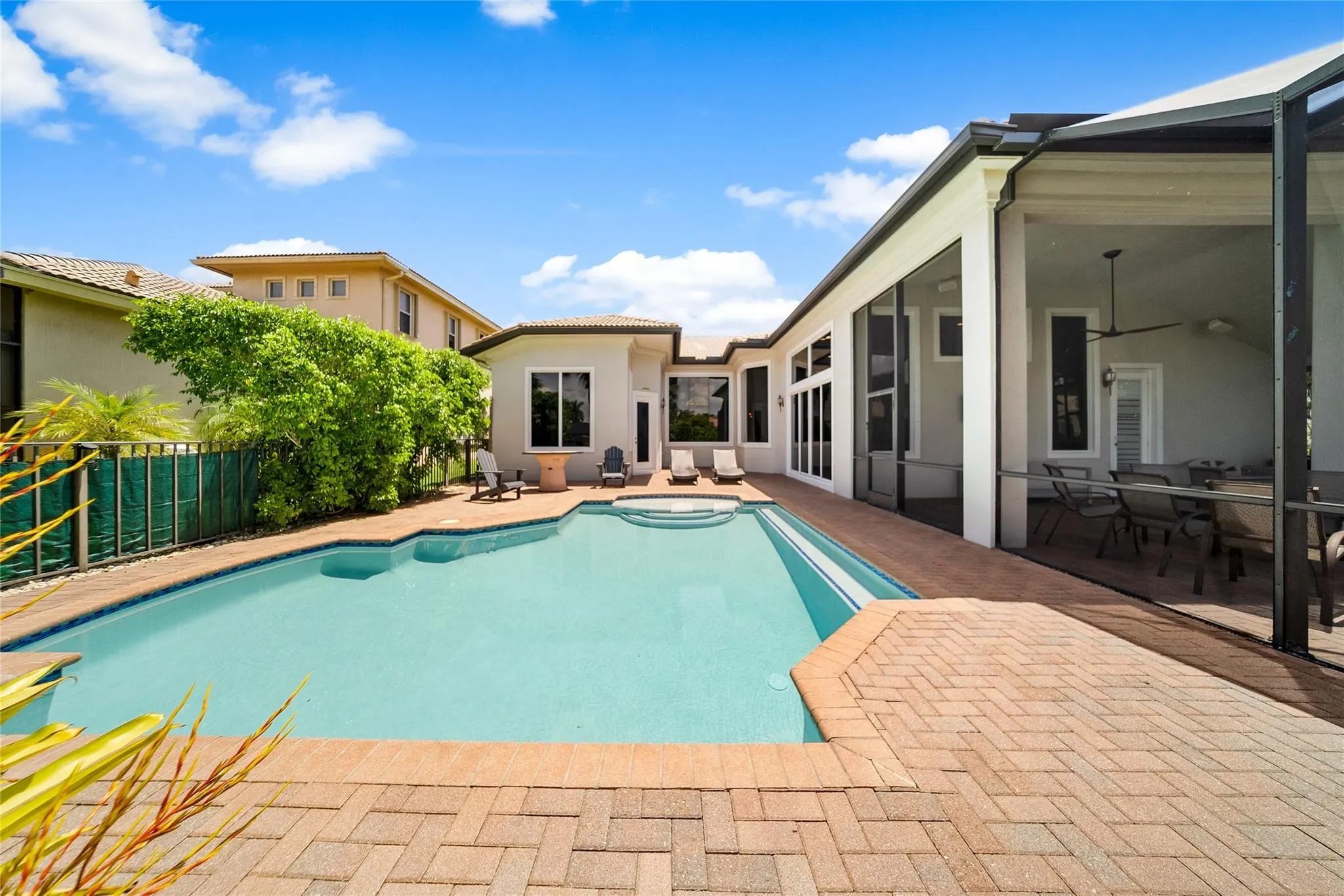 7627 NW 127th Mnr