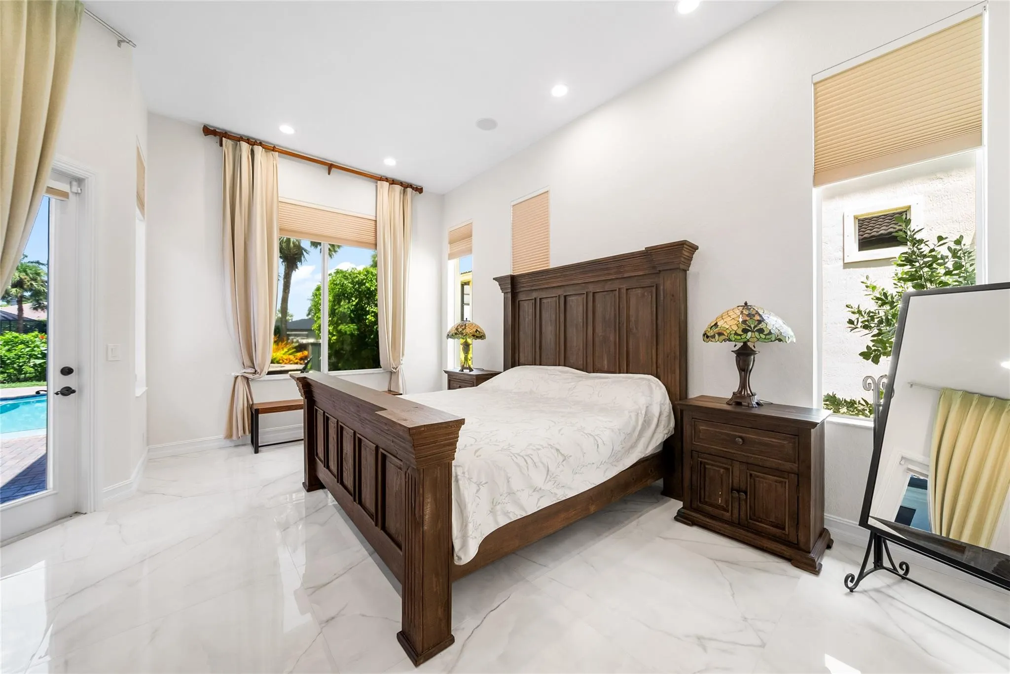 7627 NW 127th Mnr