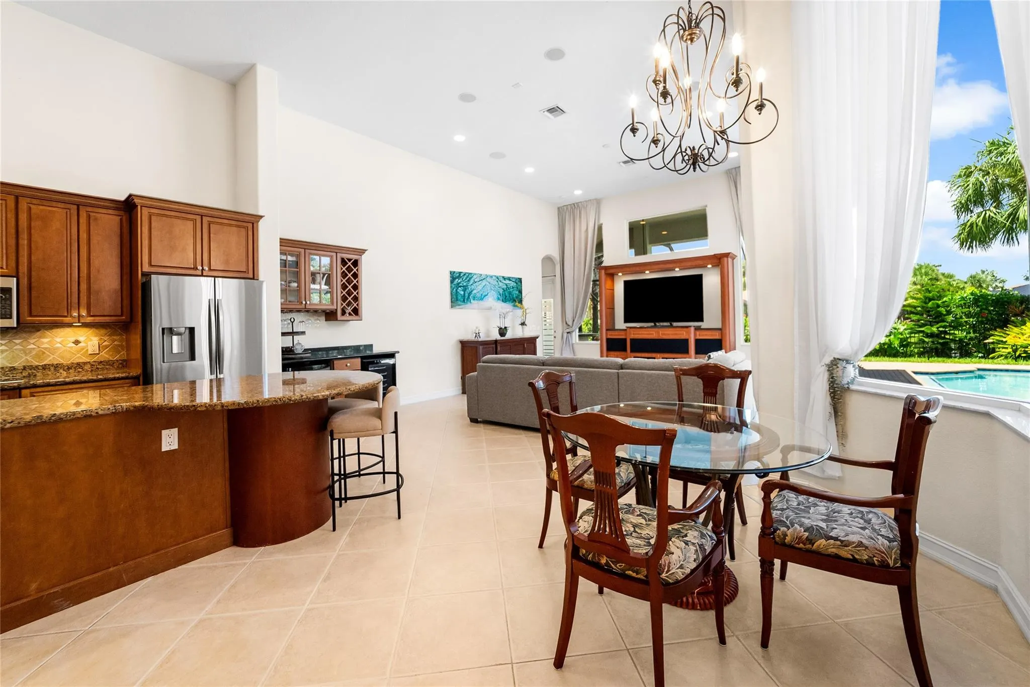 7627 NW 127th Mnr