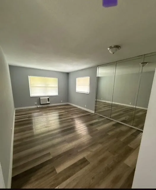 1250 E Sample Rd, #311